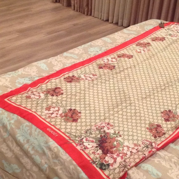 🎉 1 hr sale🎉Fashion Scarf👌 - Picture 4 of 4